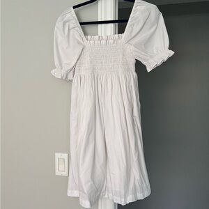 Abercrombie & Fitch Light Cream Smocked dress